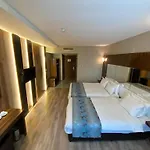 Yucel 4*