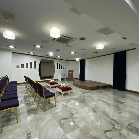 Otel Yucel 4*