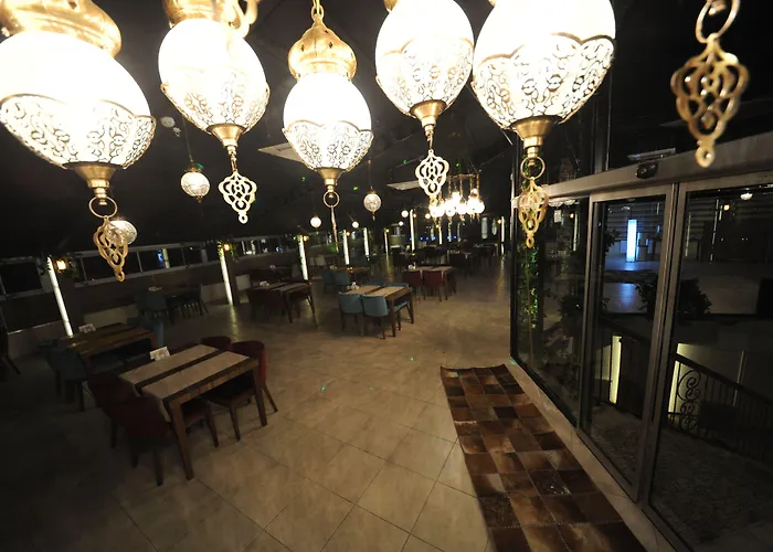 Yucel Отель Ушак