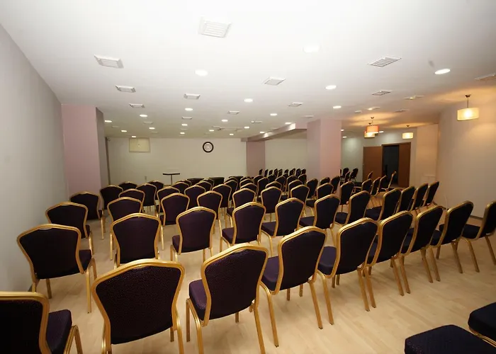 Yucel Отель Ушак