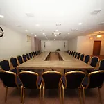 Yucel Hotel
