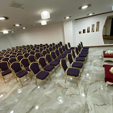 Yucel Hotel