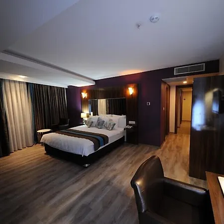 Yucel Hotel Uşak
