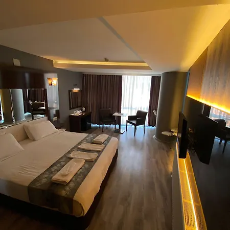 Yucel Hotel Uşak