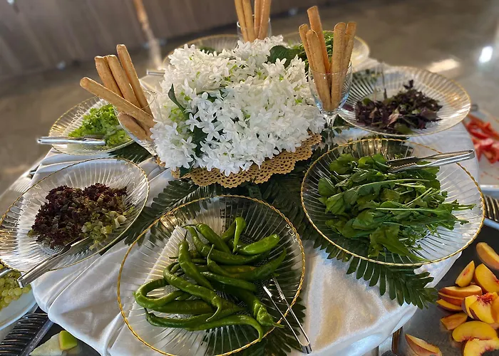 Отель Yucel Ушак